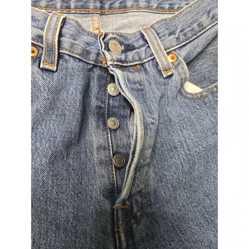 Levis 501 Original Fit Mens 100% Cotton Straight Leg Blue Denim Jeans 30x32 EUC